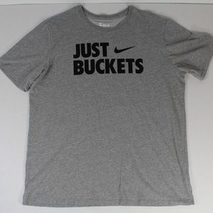 Nike Basketball T-Shirt Grey